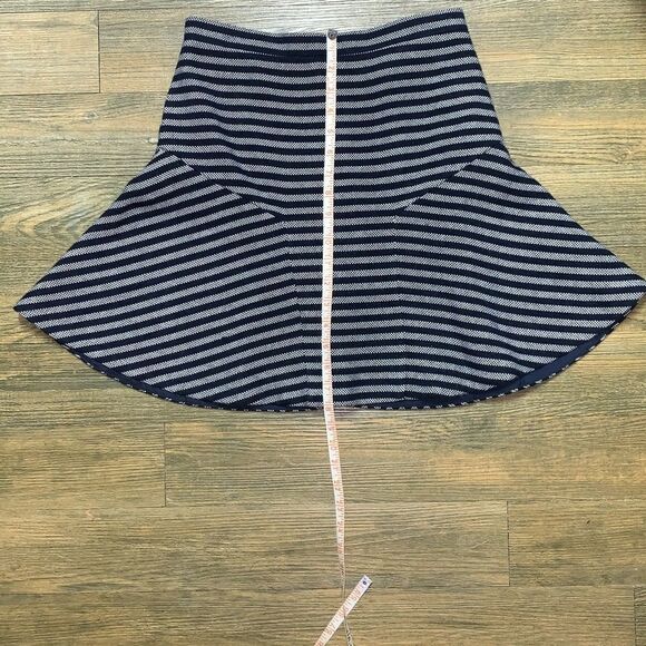 J Crew Stripe Navy Blue White Stripe Fit Flare Mini Skirt 0 XS - Picture 4 of 8